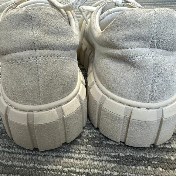 Bueno Talia Suede Chunky Lug Sole Platform Low-Top Sneaker Beige Boho Casual 6.5 - Picture 4 of 10